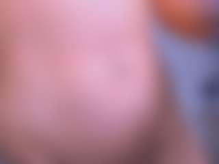 Spettacolo in cam dal vivo con Carry-Star - Smoking su Camsoda