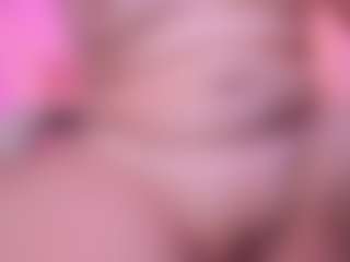 Live cam show with Chriisty-turlington - Upskirt on Camsoda.co