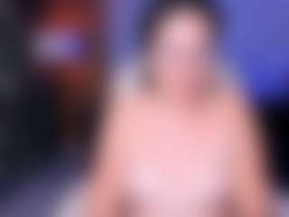 Live cam show with Chriisty-turlington - Double Penetration on CamwithHer