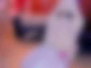 Live cam show with Chriisty-turlington - Office on boobsie.com