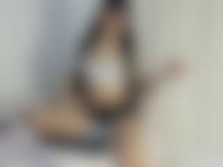 Live cam show with Debbie-Vanleer - Fingerass on milfzrlive.com