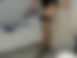 Live cam show with Debbie-Vanleer - Upskirt on madthumbs