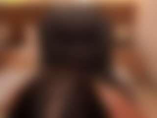 Live cam show with Karliie-kloss - Erotic Dance on xheatlive.com