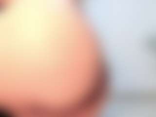 Live cam show with Karliie-kloss - Drinking on nudelive.tv