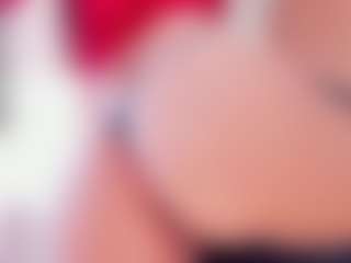 Live cam show with Karliie-kloss - Brown Hair Petite on sexylive.show