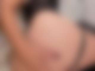 Live cam show with Karliie-kloss - Average on live.xheat.ai