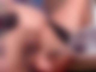 Live cam show with salmalopez - Hairy Pussy on Camsoda Late Night
