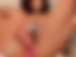 Live cam show with Cosmic-brunette - Oil on Camsoda