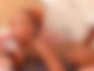 Cosmic-brunette's Live Sex Cam Show