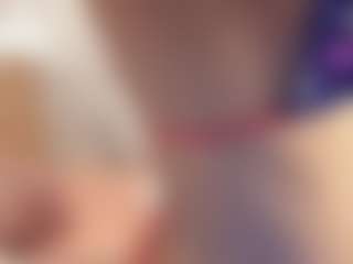 Live cam show with Cosmic-brunette - Normal on Camsoda