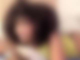 Cosmic-brunette's Live Sex Cam Show