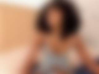 Cosmic-brunette's Live Sex Cam Show