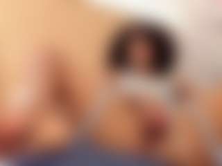 Cosmic-brunette's Live Sex Cam Show