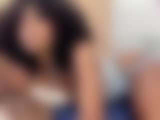 Live cam show with Cosmic-brunette - Normal on Camsoda