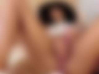 Cosmic-brunette's Live Sex Cam Show