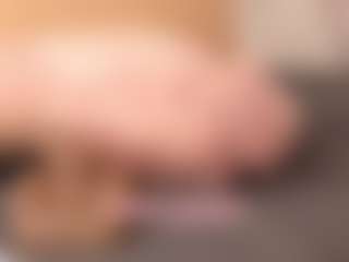 Cosmic-brunette's Live Sex Cam Show