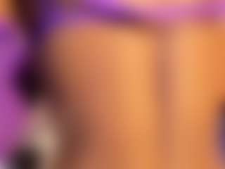 Live cam show with Cosmic-brunette - Ride Torso on Camsoda