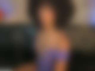 Live cam show with Cosmic-brunette - Ebony on sexylive.show | colombia