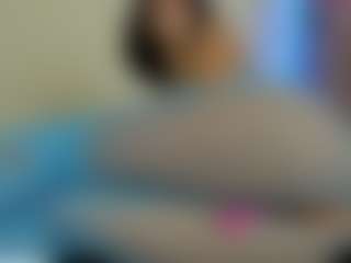 Live cam show with Cosmic-brunette - Ebony on fapnchat | colombia