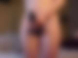 EleneEves's Live Sex Cam Show