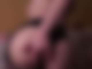 Live cam show with EleneEves - Asian Big Ass on Mixed Magazine Live