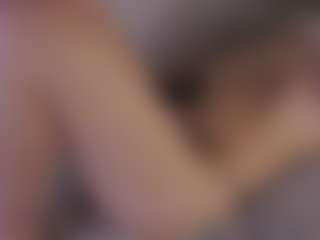 Live cam show with EleneEves - Trimmed Asian on CamSodaAdn