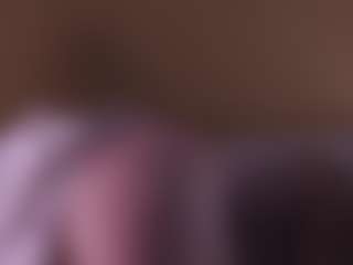 Live cam show with EleneEves - Striptease Asian on googirlz