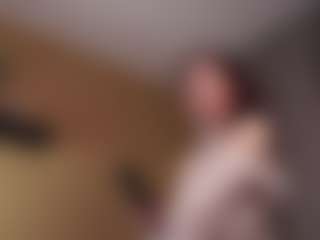 Live cam show with EleneEves - Brown Eyes Asian on Camsoda