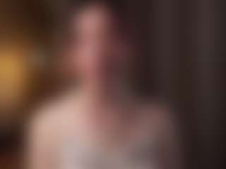 Live cam show with EleneEves - Asian Big Ass on Hubzter Live