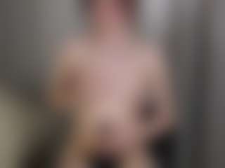 Live cam show with EleneEves - Strip Asian on SxyPornLive
