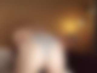 Live cam show with EleneEves - Striptease Asian on Camsoda