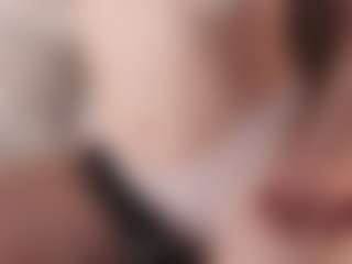 EleneEves's Live Sex Cam Show