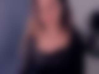 Live cam show with GIGISTEPHANS - Body Massage on Adult Interactions