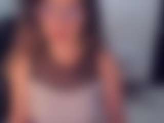 Live cam show with GIGISTEPHANS - Body Massage on infinitiblacc.com