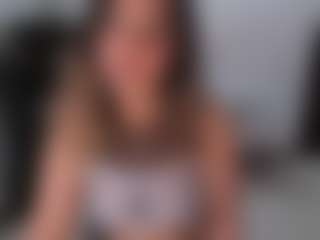 Live cam show with GIGISTEPHANS - Blonde Hair on fuck-show.com