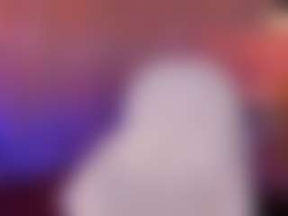 Live cam show with MiaLaurence - Cum On Pussy on Camsoda