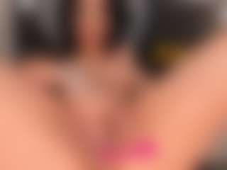 MiaLaurence's Live Sex Cam Show