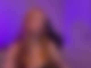 Live cam show with Smilee Girl - Tease on iamadamtest123.com