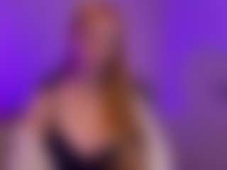 Live cam show with Smilee Girl - Foot Fetish on Latina Girls