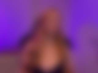 Live cam show with Smilee Girl - Dildo Or Vibrator on Camsoda
