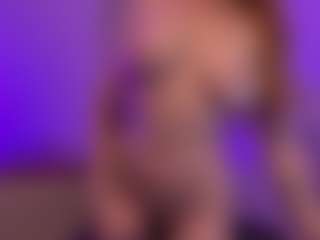 Live cam show with Smilee Girl - Tittyfuck on 1on1-livenow