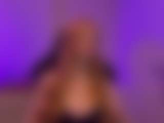 Live cam show with Smilee Girl - Red Hair on Nude Live Now