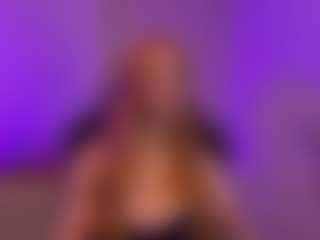 Live cam show with Smilee Girl - HD on SxyPornLive