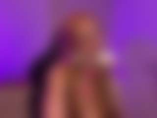 Live cam show with Smilee Girl - Red Hair on Pornisteam.com