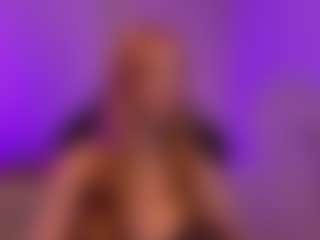 Live cam show with Smilee Girl - Control on Camsoda