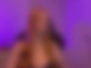 Live cam show with Smilee Girl - Control on Latina Girls