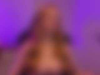 Smilee Girl's Live Sex Cam Show