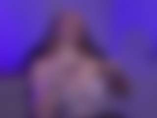 Smilee Girl's Live Sex Cam Show