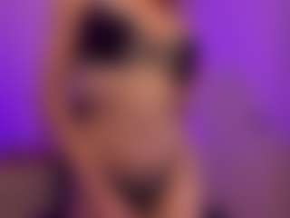 Smilee Girl's Live Sex Cam Show