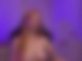 Smilee Girl's Live Sex Cam Show